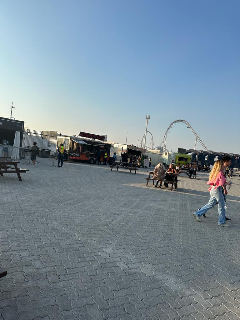 ultra_abu_dhabi_AD_eating_area