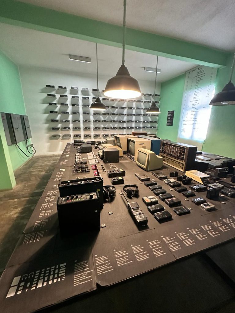 House of leaves museum surveillance room