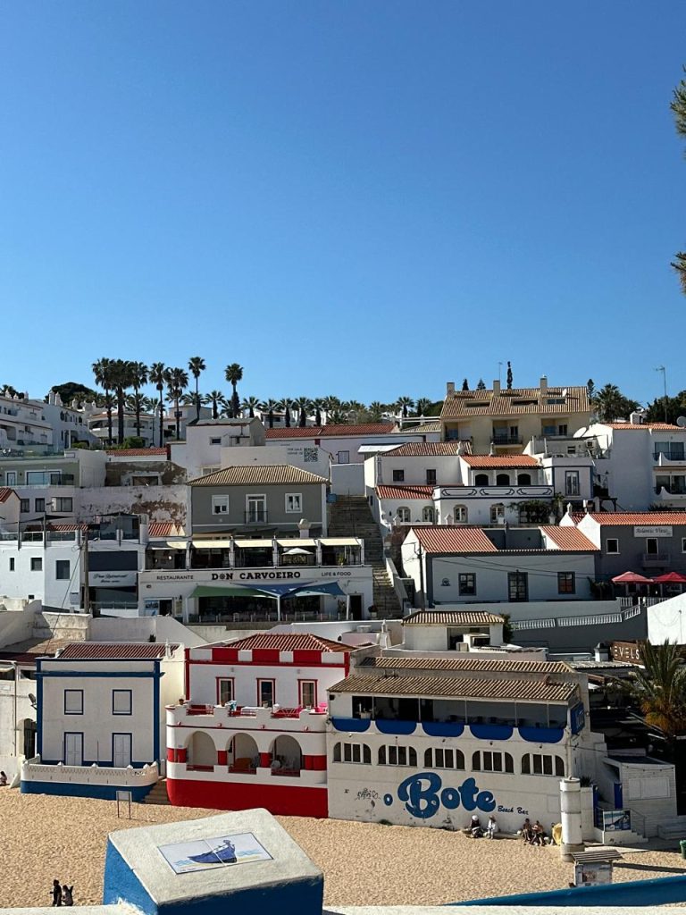 white houses of cavoeiro