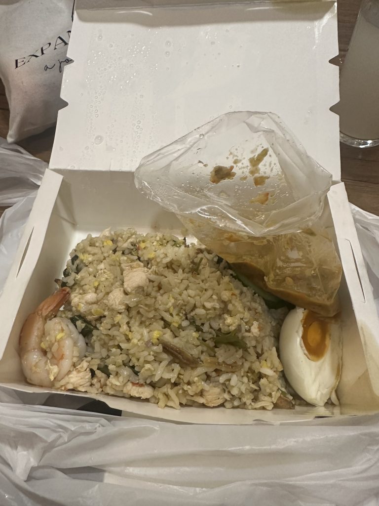Kuala_lumpur_local_dish_with_eggs