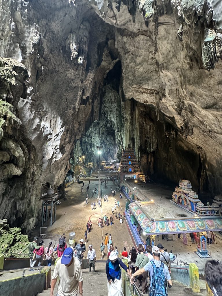 inside_the_big_batu_cave_birdeye_view