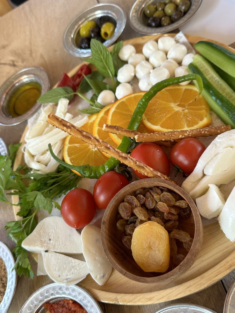 THe cheese plate at Mr Simone in Istanbul