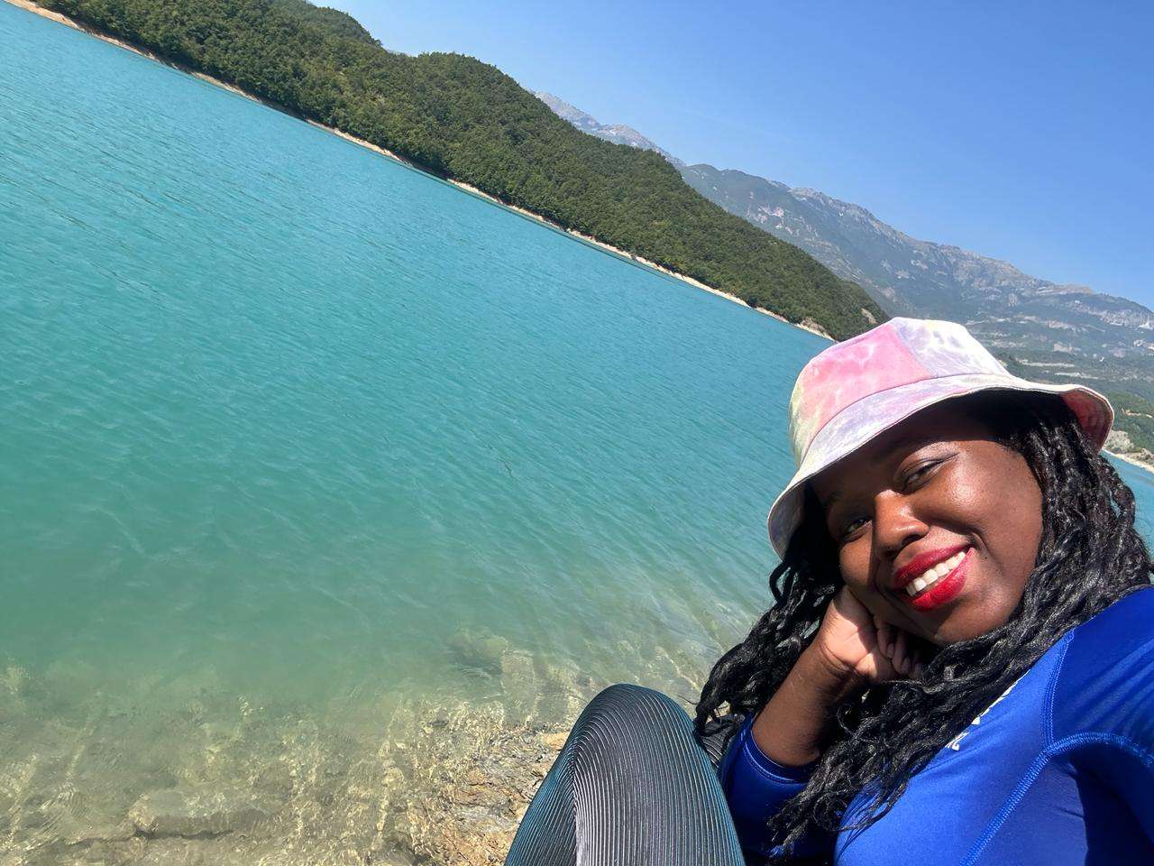 Stef barti selfie at Tirana bovilla reservoir