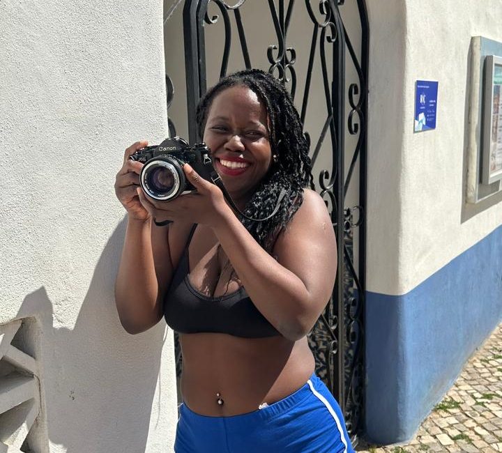 Stef Barti doing a street photoshoot in Cavoeiro town