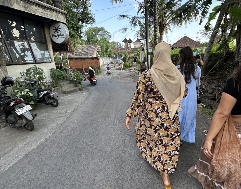 women retreat group walking in Ubud streets